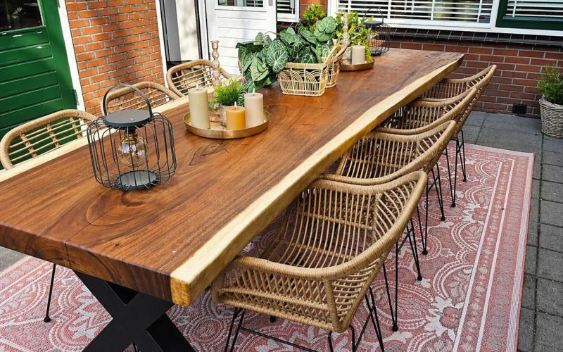 Suar Tuintafel &ndash; Stel zelf samen &ndash; 8 cm Massief Boomstamblad &ndash; Gratis Montage